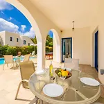 Artemis Villa Péjia